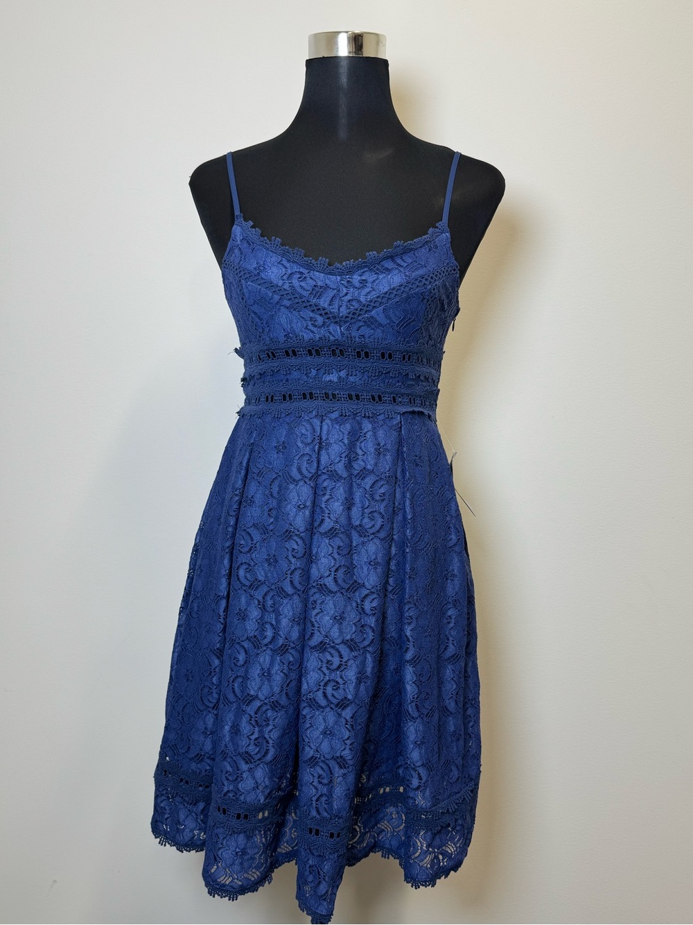 Royal Blue Lace Spaghetti Strap Dress - Delicate Crochet Waist - Picture 4 of 7